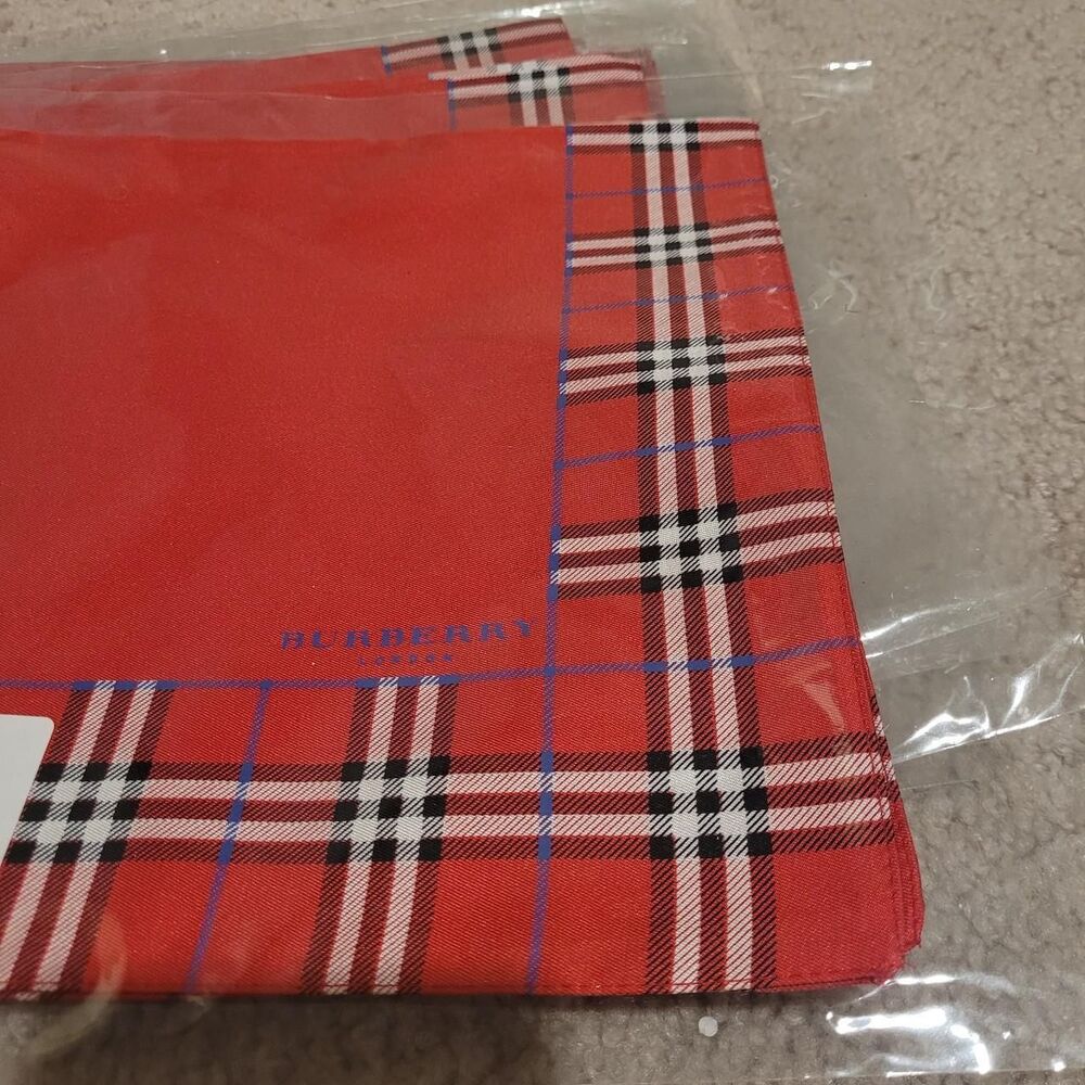 Burberry Men's Red Accessory